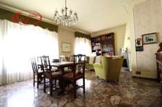 Foto Villa in vendita a Montevarchi