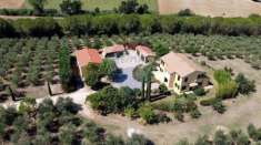 Foto Villa in vendita a Morrovalle