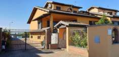 Foto Villa in vendita a Mortara
