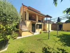 Foto Villa in vendita a Mugnano - Lucca 200 mq  Rif: 1277517