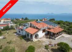 Foto Villa in vendita a Naso