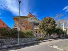 Foto Villa in vendita a Nicolosi - 8 locali 280mq