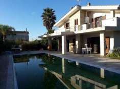 Foto Villa in vendita a Noicattaro - 8 locali 360mq