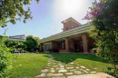 Foto Villa in vendita a Noicattaro - 9 locali 335mq