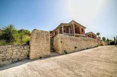 Foto Villa in vendita a Noto