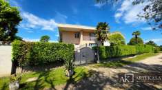 Foto Villa in vendita a Novara