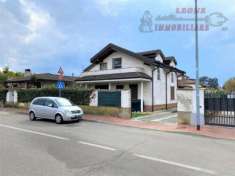 Foto Villa in vendita a Noviglio - 560mq