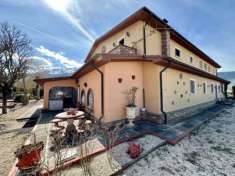Foto Villa in vendita a Ocre - 8 locali 500mq