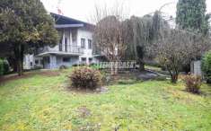 Foto Villa in vendita a Oggiono