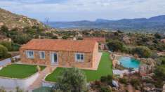 Foto Villa in vendita a Olbia