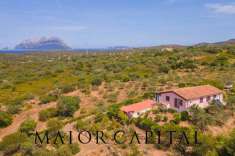Foto Villa in vendita a Olbia