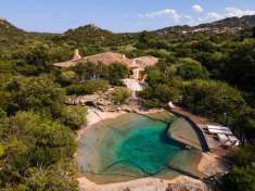 Foto Villa in vendita a Olbia