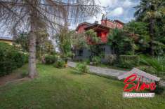 Foto Villa in vendita a Oleggio
