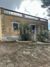 Foto Villa in vendita a Ostuni - 5 locali 150mq