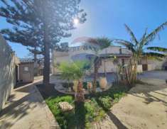 Foto Villa in vendita a Pachino - 6 locali 93mq