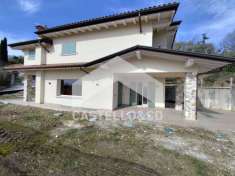 Foto Villa in Vendita a Padenghe sul Garda Via Vighenzi