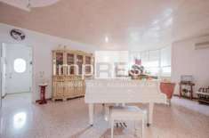 Foto Villa in vendita a Paese
