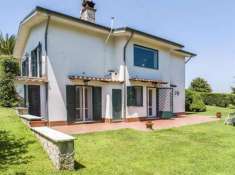 Foto Villa in vendita a Palestrina - 10 locali 271mq