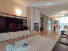 Foto Villa in vendita a Paruzzaro
