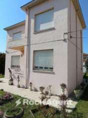 Foto Villa in vendita a Pavia - 6 locali 203mq