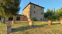 Foto Villa in vendita a Perugia - 12 locali 500mq