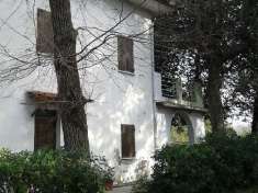 Foto Villa in Vendita a Pesaro Pesaro