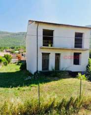 Foto Villa in vendita a Pescasseroli