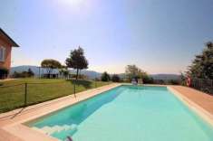 Foto Villa in vendita a Pescia - 9 locali 250mq