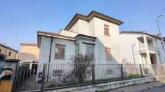 Foto Villa in vendita a Piacenza