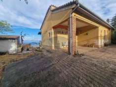 Foto Villa in vendita a Piedimonte Etneo - 3 locali 90mq