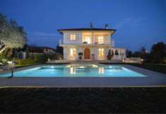 Foto Villa in vendita a Pietrasanta