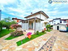 Foto Villa in vendita a Pietrasanta