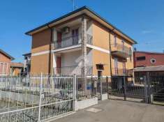 Foto Villa in vendita a Pieve Emanuele