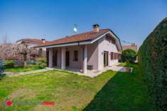 Foto Villa in vendita a Pinerolo