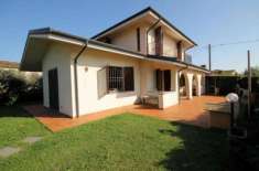 Foto Villa in vendita a Pineta - Porcari 160 mq  Rif: 1291486