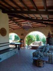 Foto Villa in vendita a Piombino - 8 locali 200mq