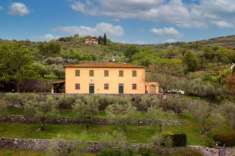 Foto Villa in vendita a Pistoia - 10 locali 530mq