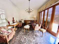 Foto Villa in vendita a Pistoia - 12 locali 300mq