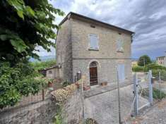 Foto Villa in vendita a Pistoia - 12 locali 324mq