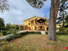 Foto Villa in vendita a Poggio Picenze