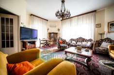 Foto Villa in vendita a Pogliano Milanese