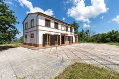 Foto Villa in vendita a Pollenza