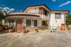 Foto Villa in vendita a Pontecorvo - 16 locali 381mq