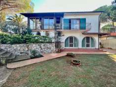 Foto Villa in vendita a Porto Azzurro - 10 locali 165mq