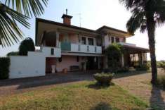 Foto Villa in vendita a Portogruaro - 10 locali 277mq
