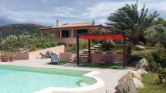 Foto Villa in vendita a Posada