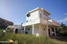 Foto Villa in vendita a Posada