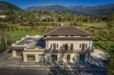 Foto Villa in vendita a Posta Fibreno - 1 locale 450mq