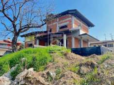 Foto Villa in vendita a Pozzolengo - 6 locali 220mq