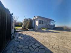 Foto Villa in vendita a Pozzuoli